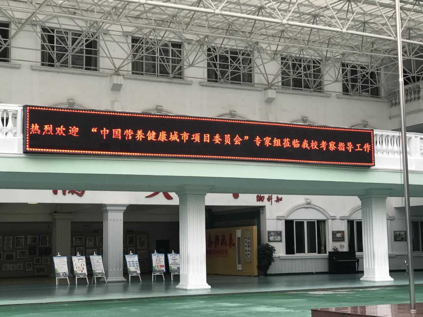 ��ʱ��ʳ�������ĸﾫ��ͻ��С�����ж���������������������ץ��