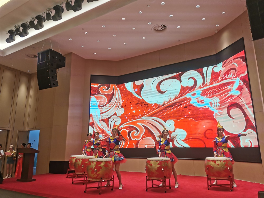 �й�•�ѹ�Ӣ������ȫ���������ŷ������ڹ���ʤ���ٰ�