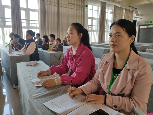 魅力数学醉金秋 阅读分享共成长