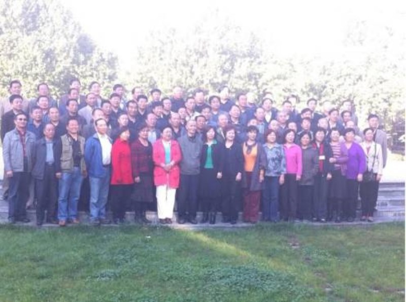 13龚巧玉 西安地质学院(现长安大学)留念.jpg 13龚巧玉 西安地质学院(现长安大学)留念.jpg