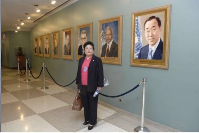 20联合国总部 2010 年 龚巧玉女士参加千年发展目标高层论坛留念.jpg 20联合国总部 2010 年 龚巧玉女士参加千年发展目标高层论坛留念.jpg